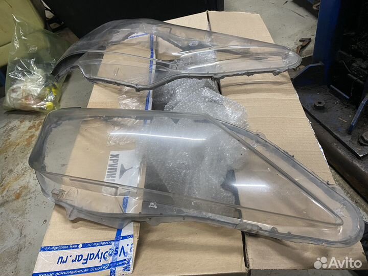 Стекла фар тойота камри 50