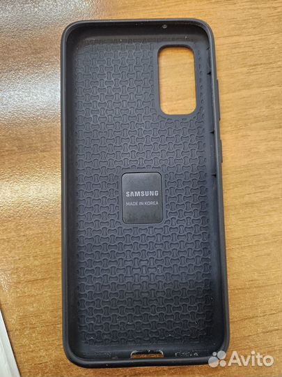 Оригинальный чехол Samsung 20