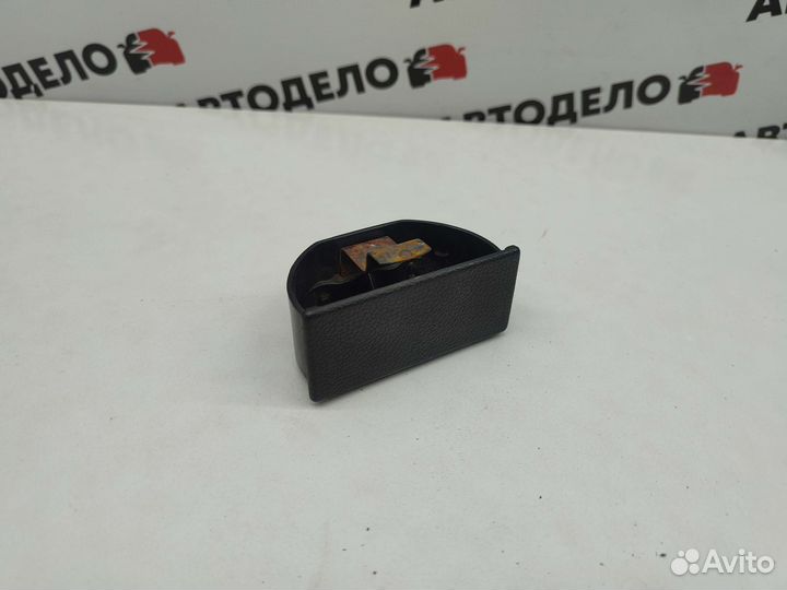 Пепельница задняя Suzuki Swift MA 1997 г.в