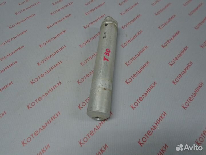 Nissan 92131-4M420 Осушитель кондиционера