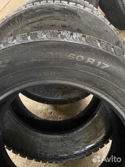 Viatti Bosco Nordico V-523 225/60 R17