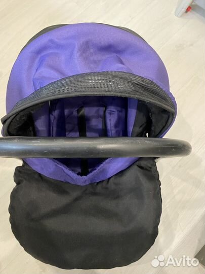 Детская люлька в машину