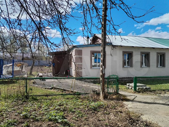 4-к. квартира, 72 м², 1/1 эт.