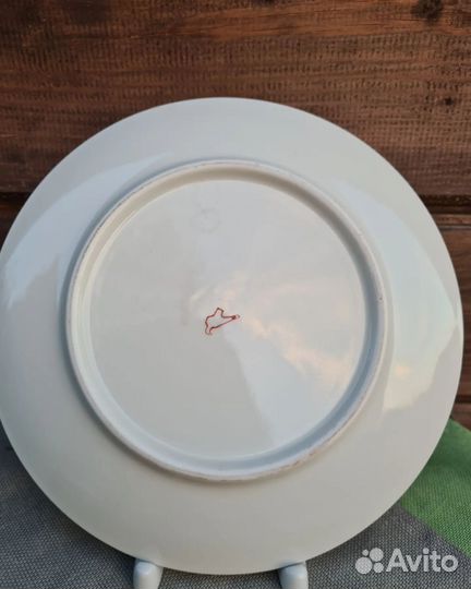 Настенная тарелка 