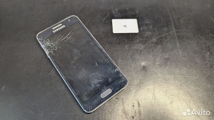 Samsung Galaxy A3 SM-A300F, 16 ГБ