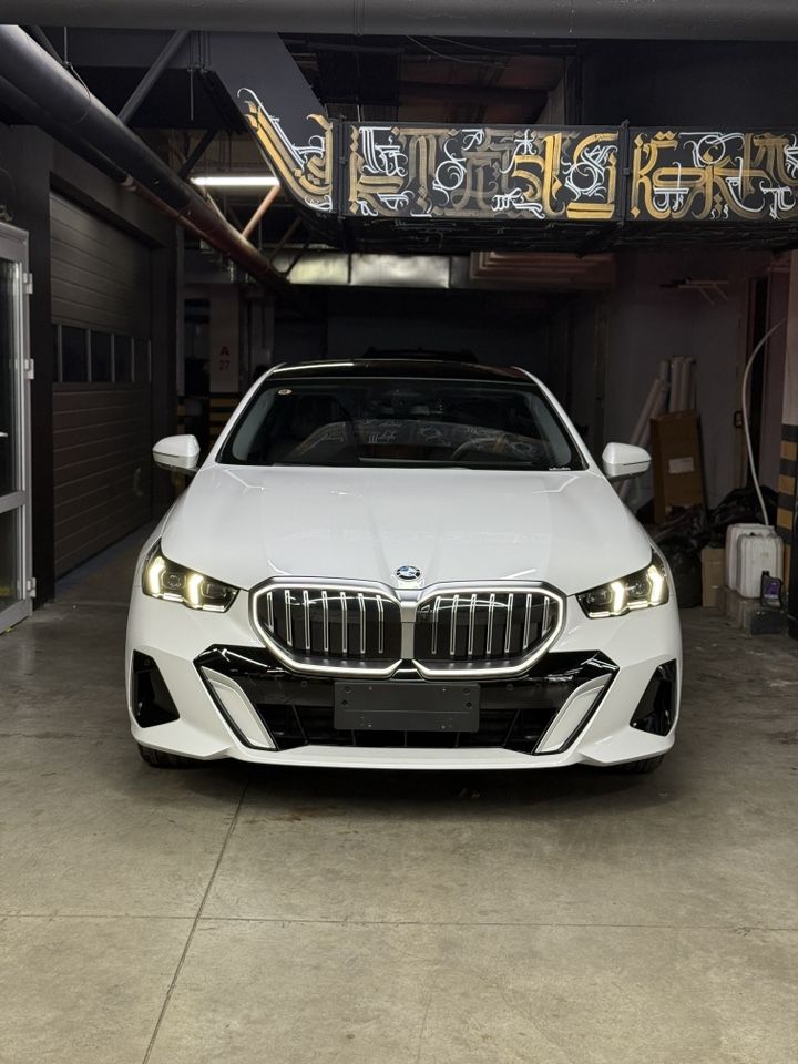 BMW 5 серия: фото владельца