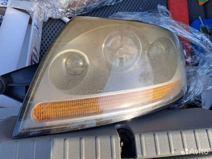 Фары передние Audi tt 99-2006