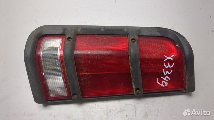 Фонарь (задний) Land Rover Discovery 2, 2001
