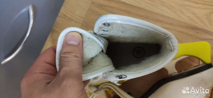 Коньки на девочку 35 размер, Larsen Martina, 23см