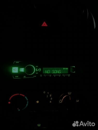 Автомагнитола Alpine UTE-92 BT