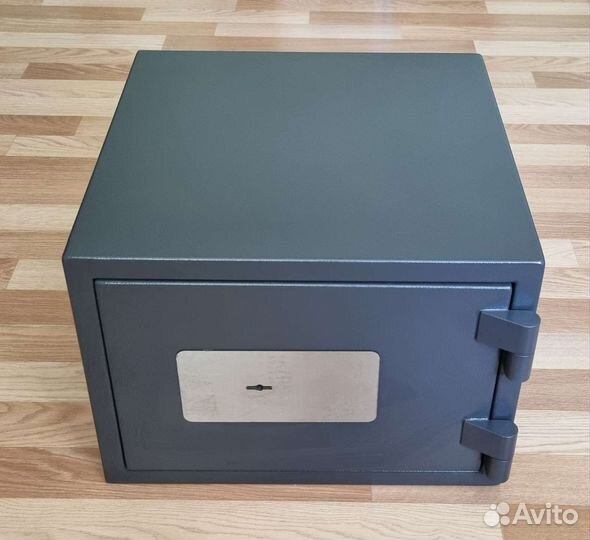 Огневзломостойкий сейф Valberg Гарант-32