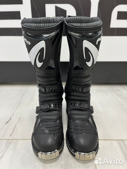 Кроссовые мотоботы Forma Terrain TX/45