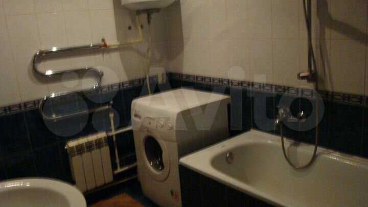 3-к. квартира, 80 м², 1/3 эт.