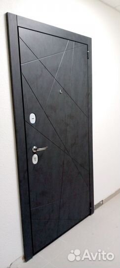 Установка входных дверей