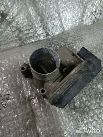 Дроссельная заслонка Skoda Fabia 2