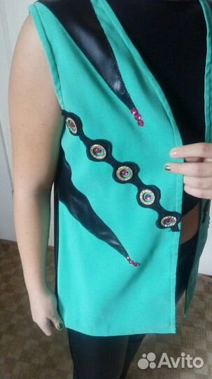 Нарядный жилет