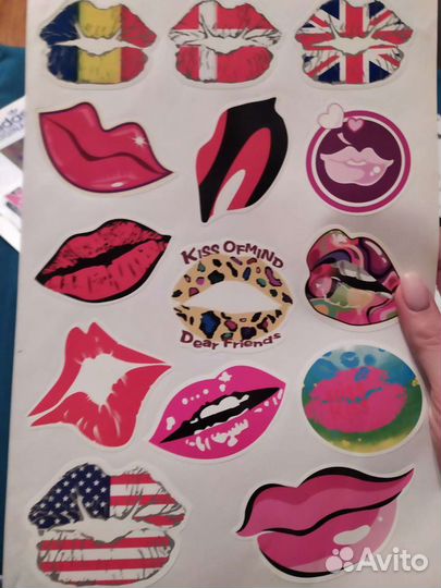 Наклейки виниловые