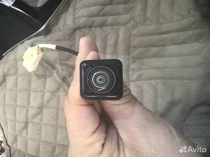 Камера заднего вида mitsubishi outlander 3