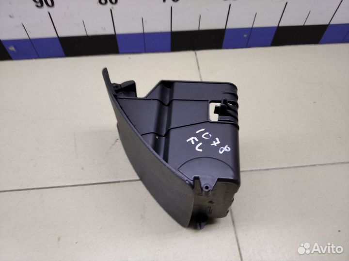 Бардачок Octavia (A5 1Z) 2004-2013