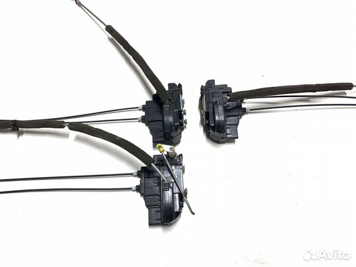 Замок двери Nissan Note