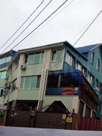 Дом 650 м² на участке 5 сот.