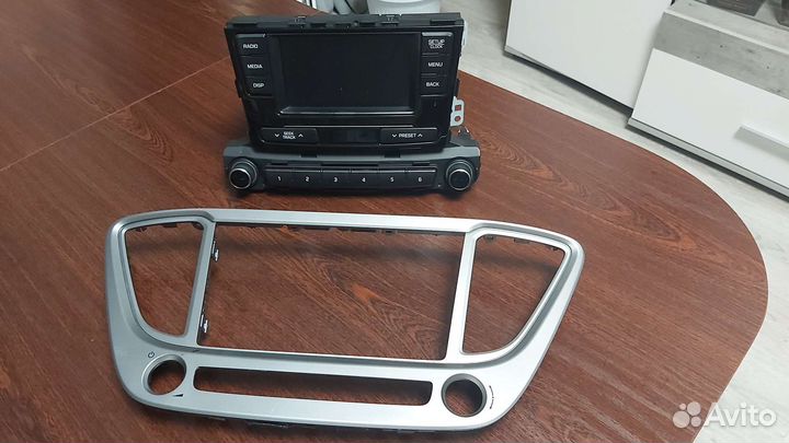 Штатная магнитола solaris