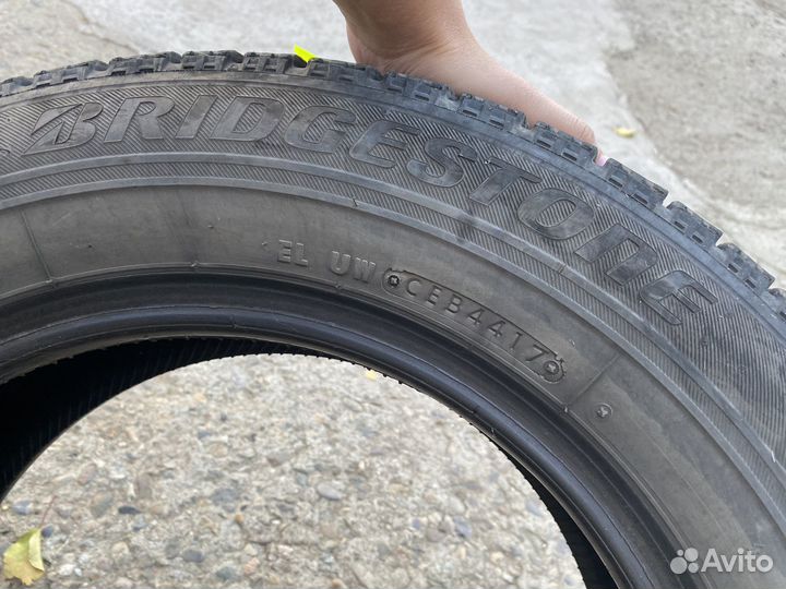Bridgestone Blizzak VRX 165/70 R14 81Q