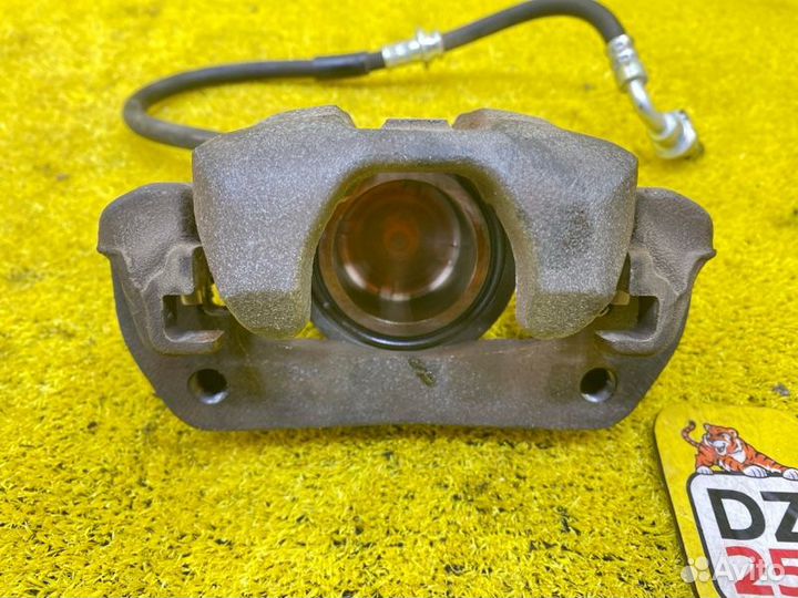 Суппорт передний левый Suzuki Jimny Wide/Jimny 145592