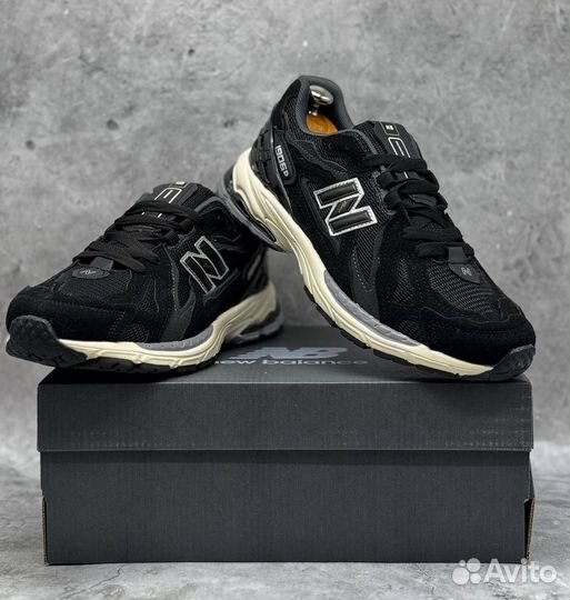 Кроссовки мужские new balance