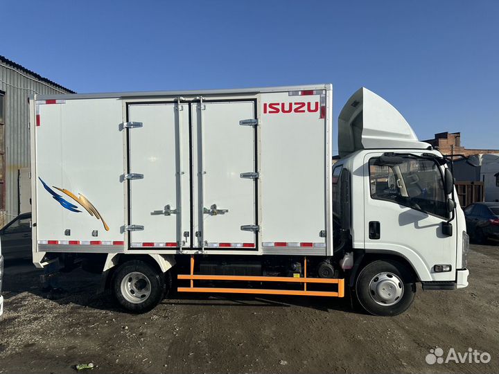 Isuzu Elf, 2024