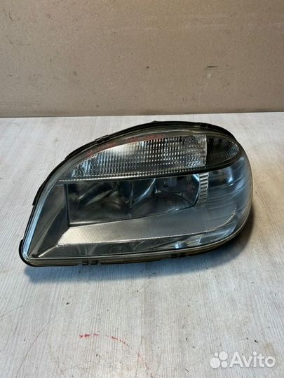 Фара передняя левая Chevrolet Niva