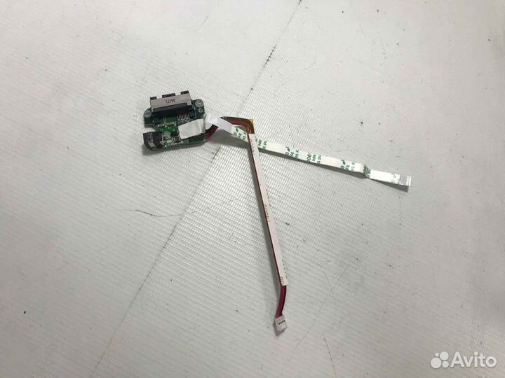 Разъем под Ethernet RoverBook Discovery B214