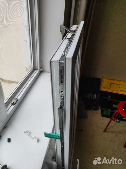 Ремонт пластиковых окон.ремонт аллюминиевого окна