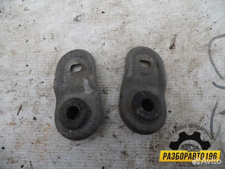 Подушка радиатора Chevrolet Lanos 2004-2010 (№4)