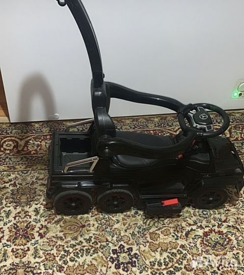 Детский электромобиль