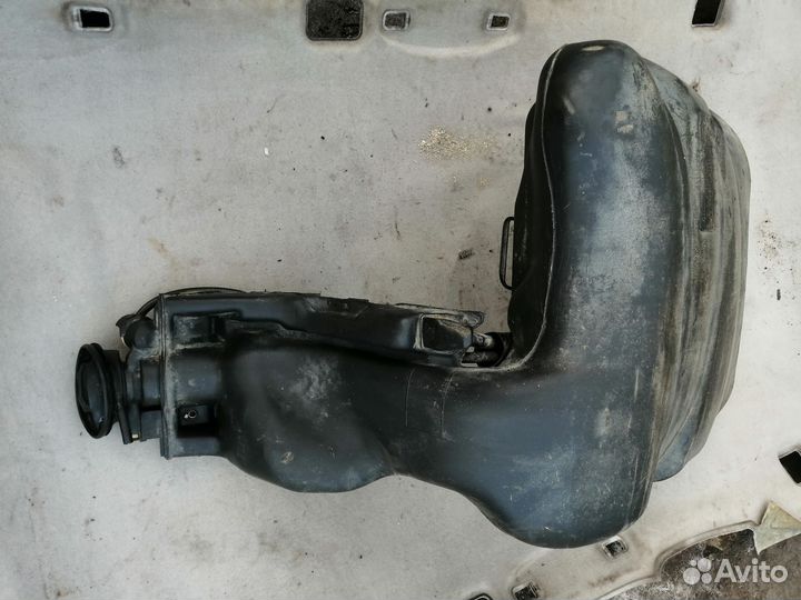 Бак топливный VAG 1H0201085 для VW Golf III/Vento