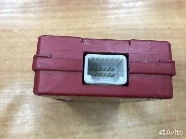 Блок электронный Toyota Corolla Spacio E120 с2001