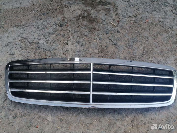 Решетка радиатора mercedes w203