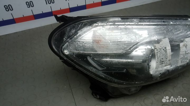 Б/У Б/У Фара правая негерметична nissan