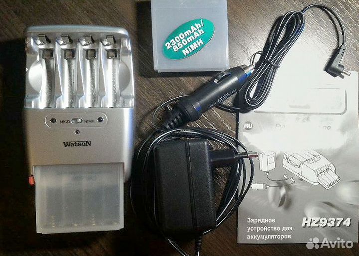 Зарядное TechnoLine AA-18650 Robiton Eneloop