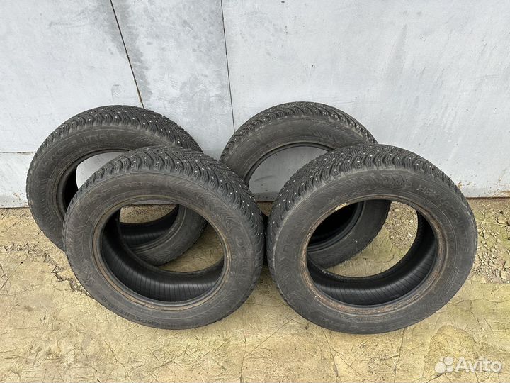 Nokian Tyres Hakkapeliitta 8 195/60 R15