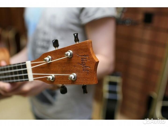 Flight NUC310 концерт с чехлом укулеле концерт