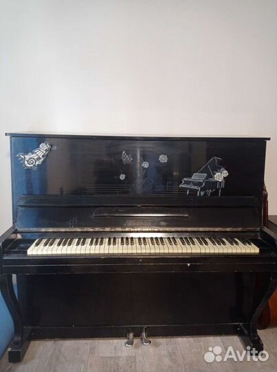 Фортепиано (пианино) Тверца