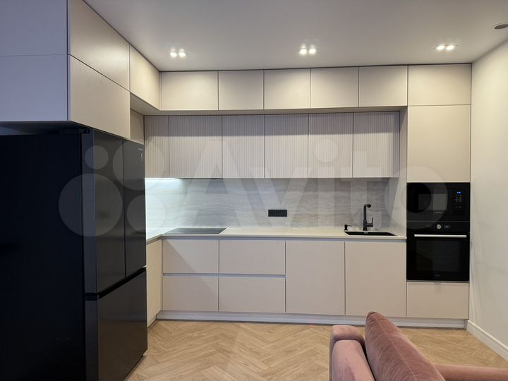 3-к. квартира, 64 м², 2/12 эт.