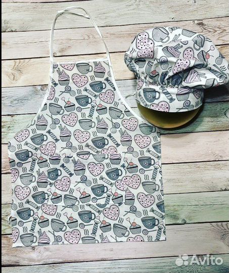 Фартук и колпак детский