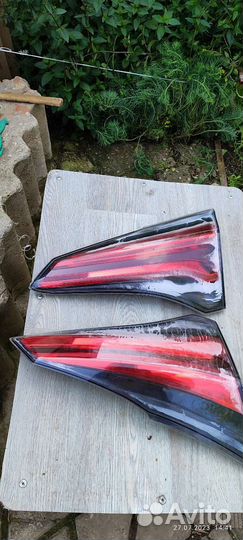 Задний фонарь для toyota rav4