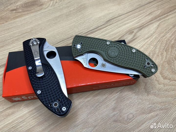Ножик складной Spyderco