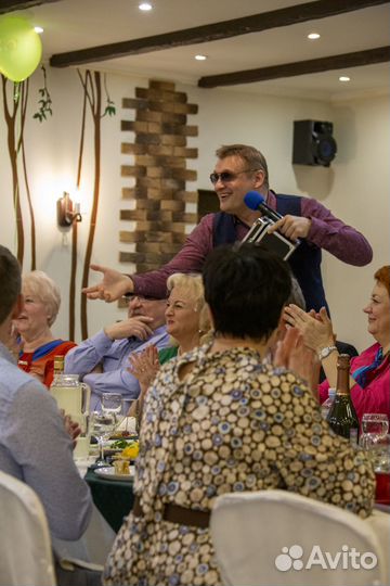 Ведущий свадьбы Подольск. Тамада, диджей, караоке