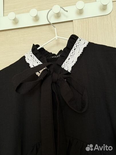 Платье женское с рюшами и воланами