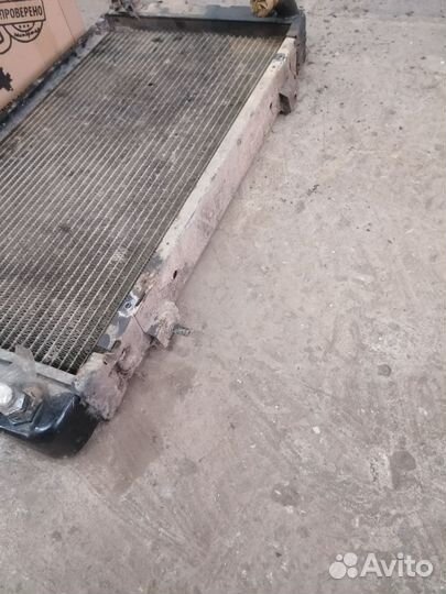 Радиатор land rover discovery 1